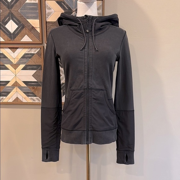 lululemon athletica Tops - Lululemon Voyage Hoodie Full Zip Sweatshirt Jacket Stretch French Terry Black 4